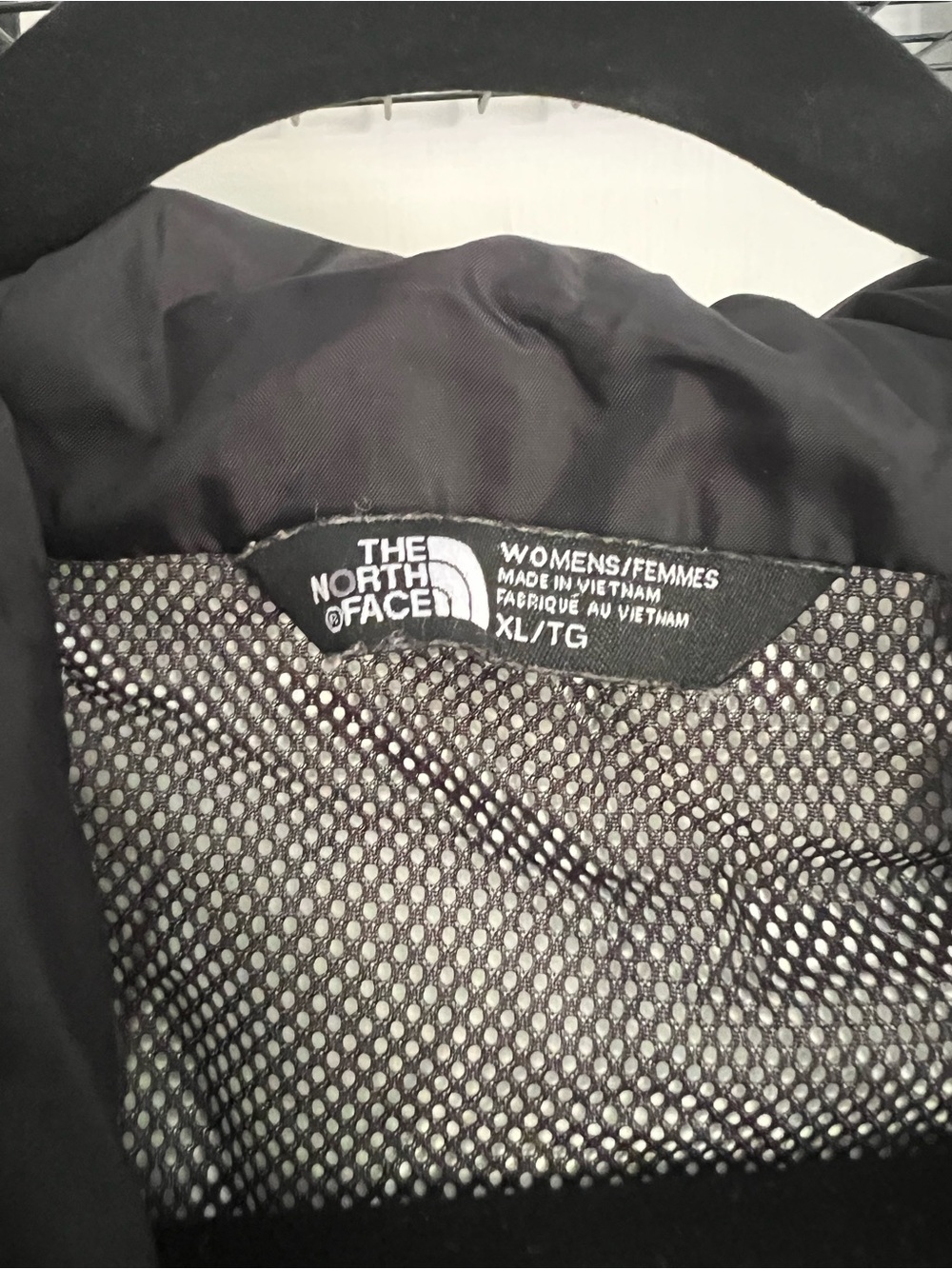 The North Face Black Hooded Lightweight Rain Jacket with White Logo - Picture 4 of 4